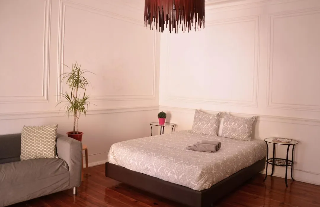 Nations Rooms-1