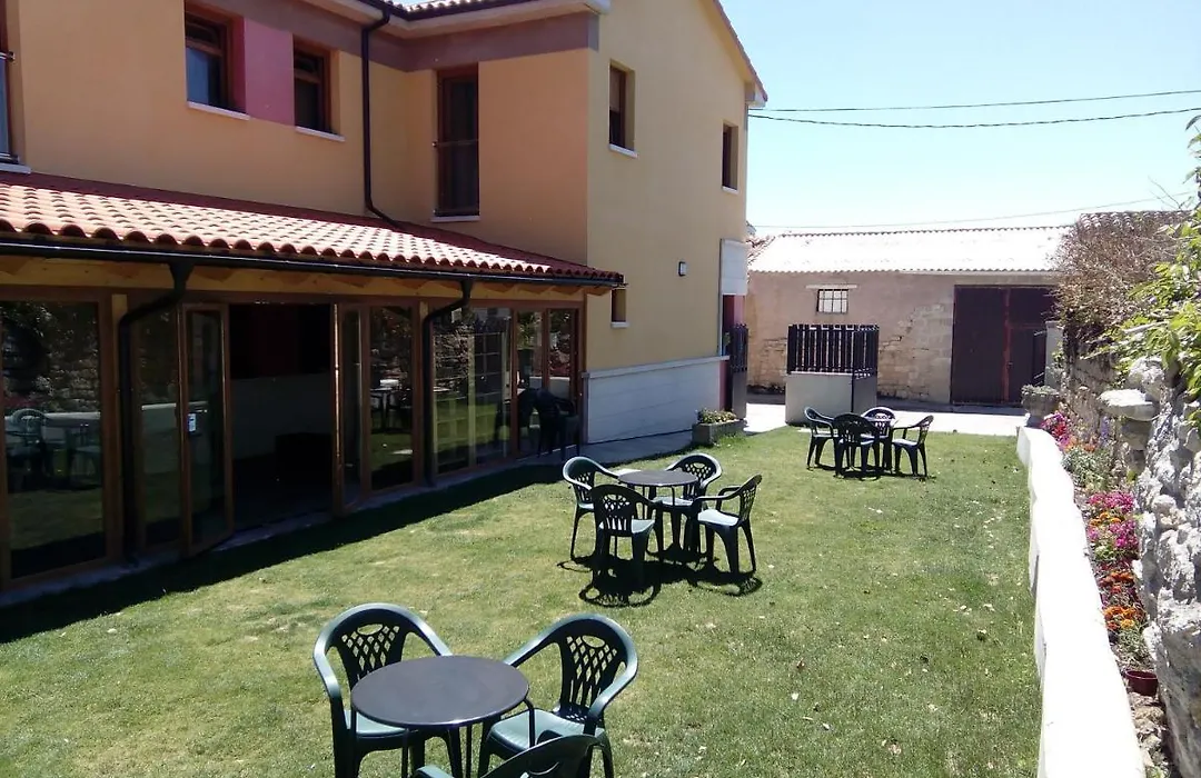 Hornillos Meeting Point (Pilgrim Hostel)-1
