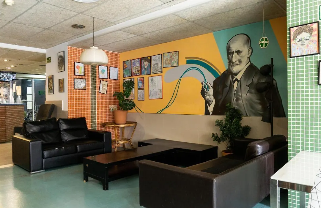 Be Dream Hostel-1