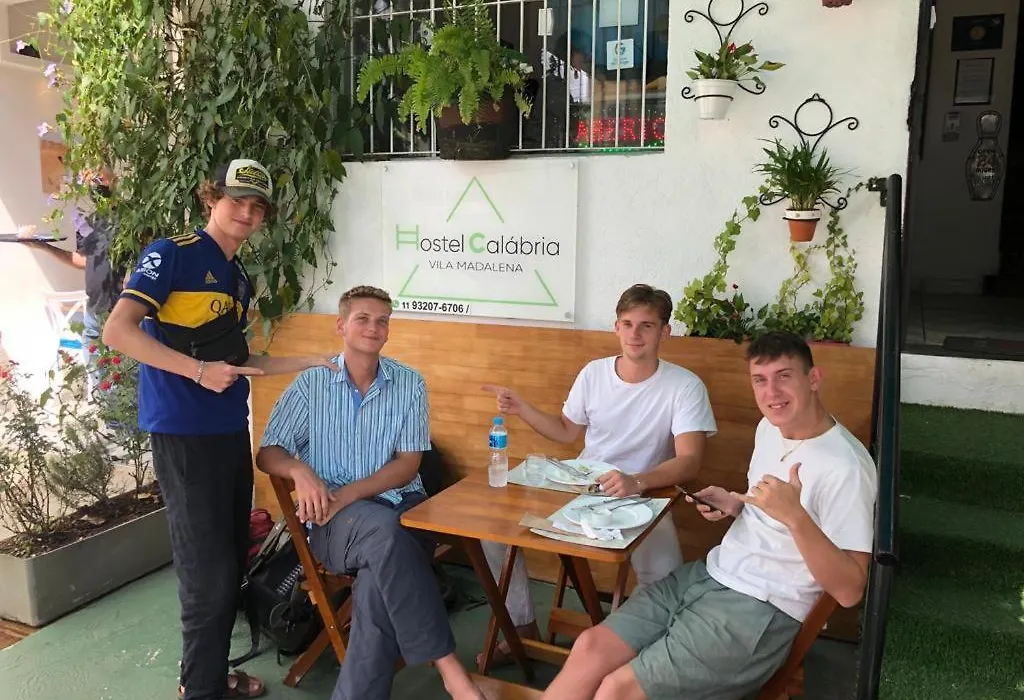 Hostel Calabria Na Vila Madalena Junto A Alegria Da Vila-1