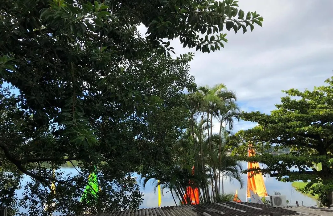 Lakehouse 24Hs Hostel Lagoa Conceicao-1