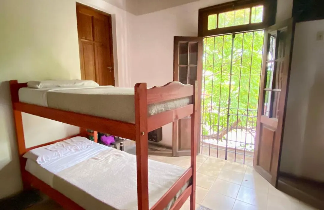 Esperanto hostel-1