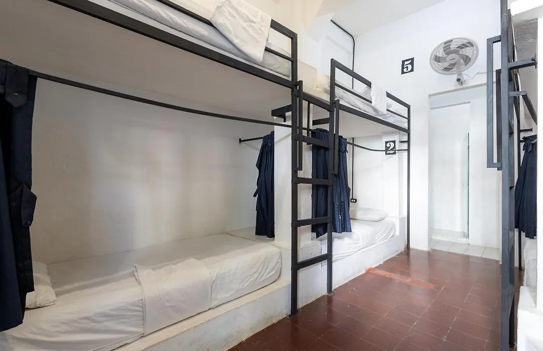 Media Luna Hostel Cartagena-1