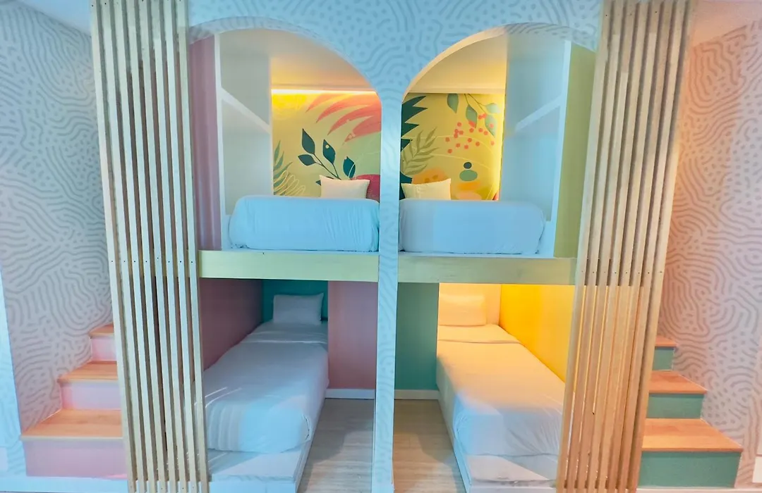 Hotel Nomadic Design-1