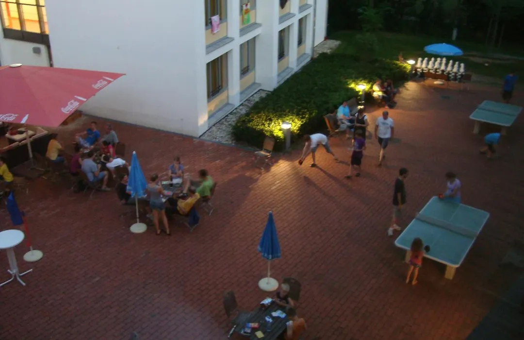 Hi Munich Park Youth Hostel-1