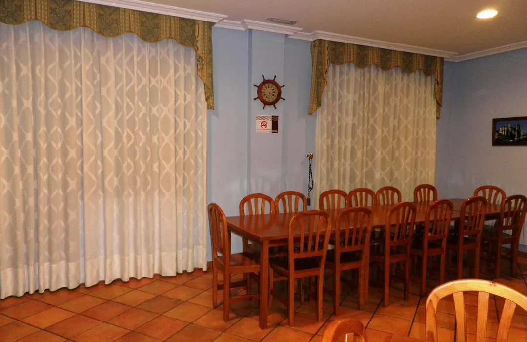Hostal Rural Casa Castro-1