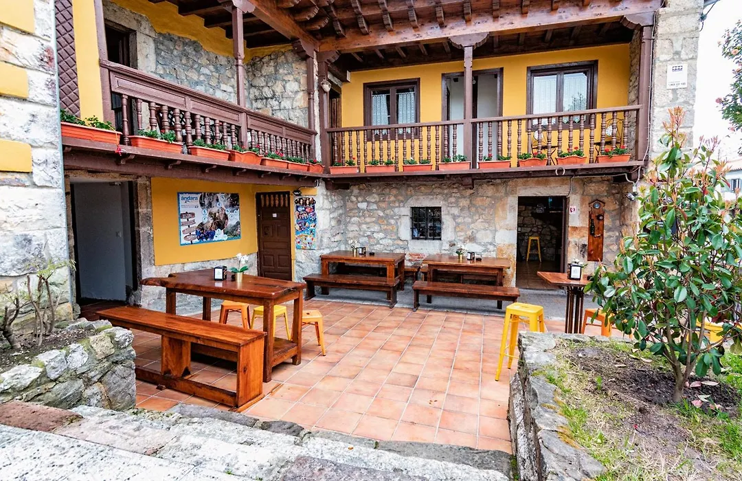 Albergue Santa Marina-1
