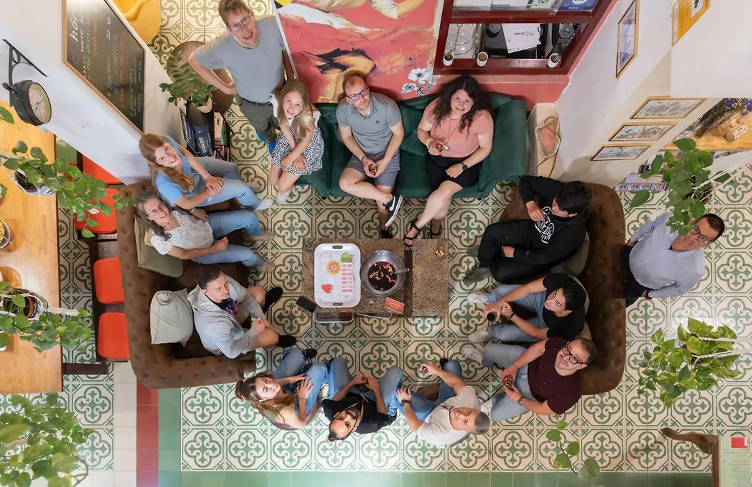 Home Youth Hostel By Feetup Hostels-1