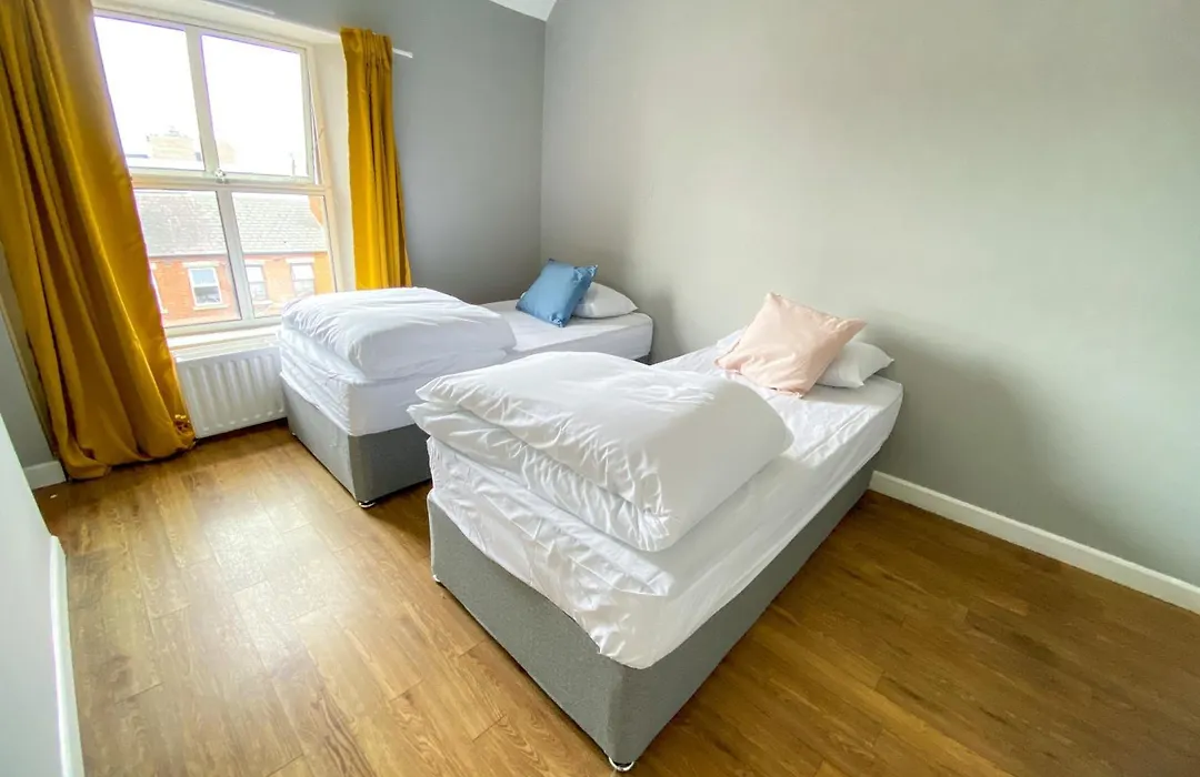 Leevin Stay Hostel-1