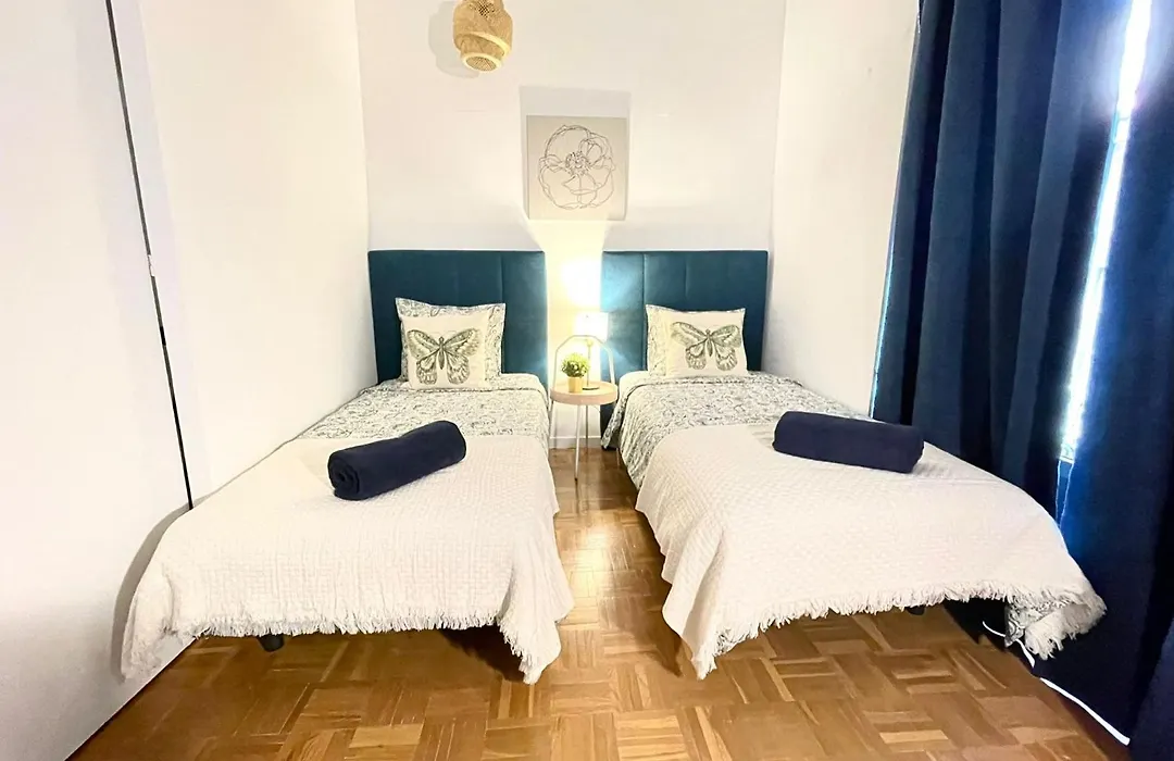 Centric Rooms Madera Gran Via-1
