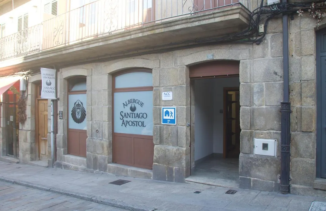Albergue Parroquial Santiago Apostol de Redondela-1