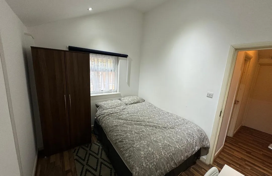 365 London Hostel-1