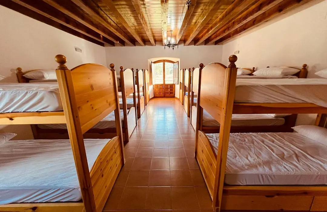 Albergue Pinares - La Casona de Revenga-1