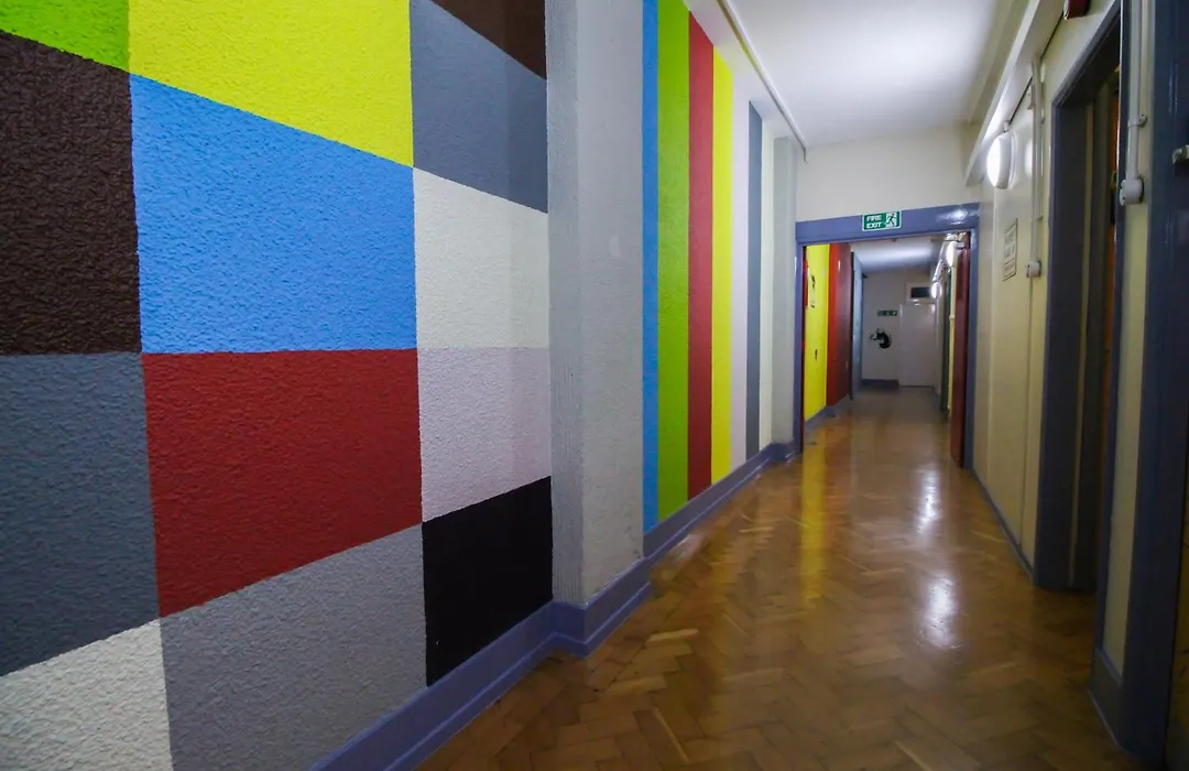 London Backpackers Youth Hostel 18 - 35 Years Old Only-1