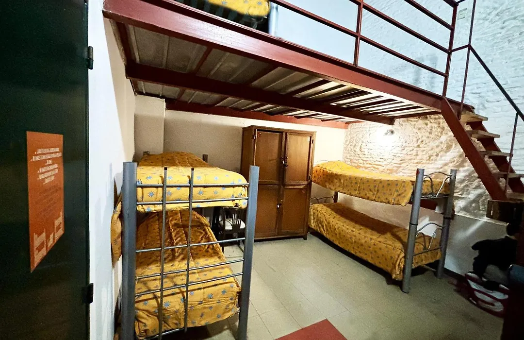 Granados Hostel-1