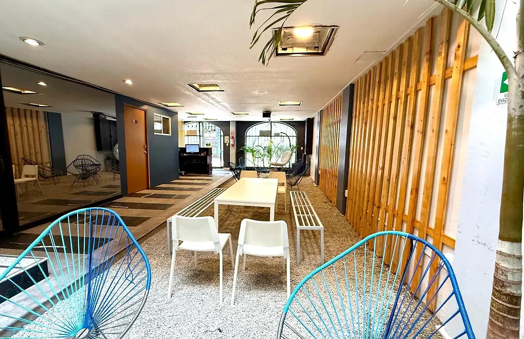 Wonder Hostal-1