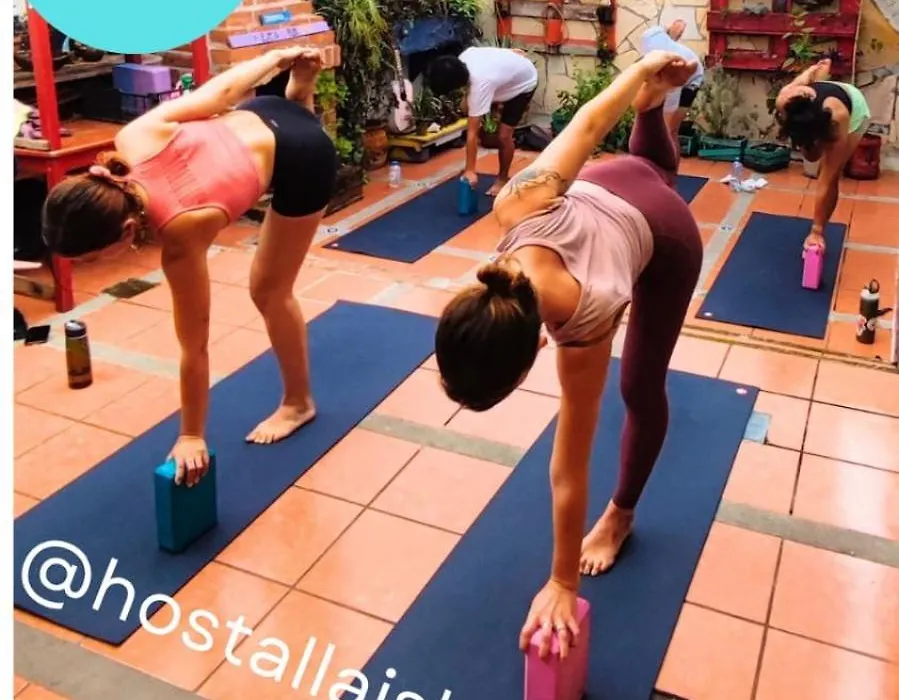 Hostal La Isla-1