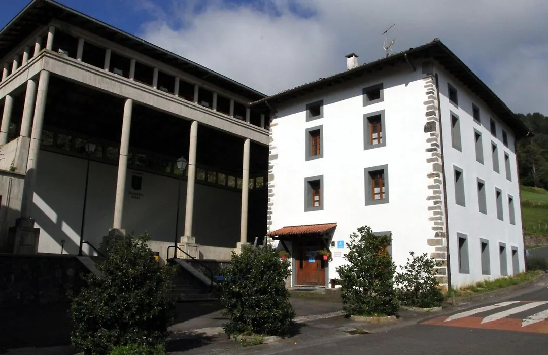 Beizamako Aterpetxea - Albergue Turistico de Beizama-1