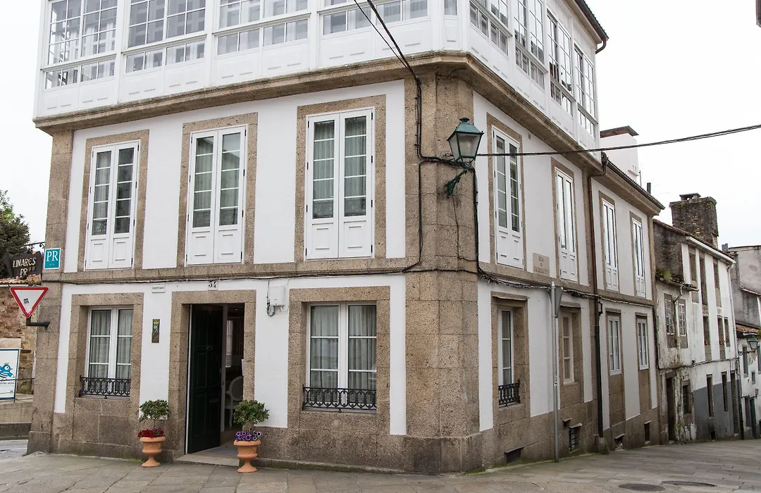 Linares Rooms Santiago-1