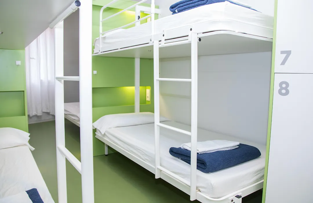 Sant Jordi Hostels Sagrada Familia-1