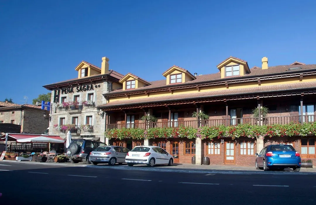 Hosteria Peña Sagra-1