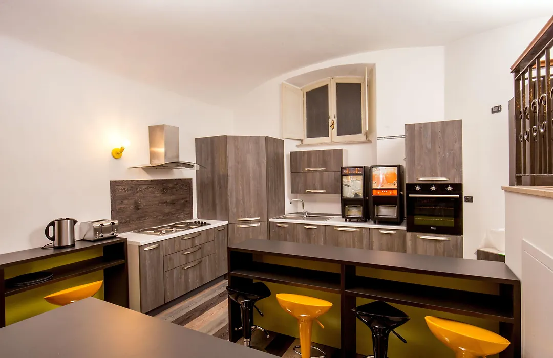 Free Hostels Roma-1