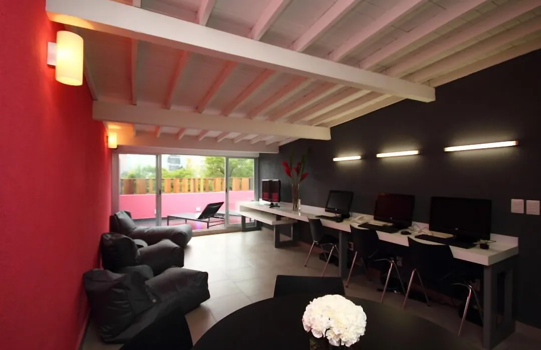 Hostal La Buena Vida-1