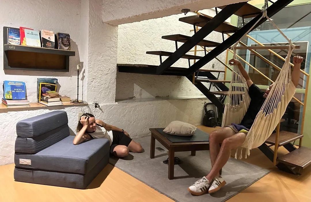 Hostel Bohemian-1
