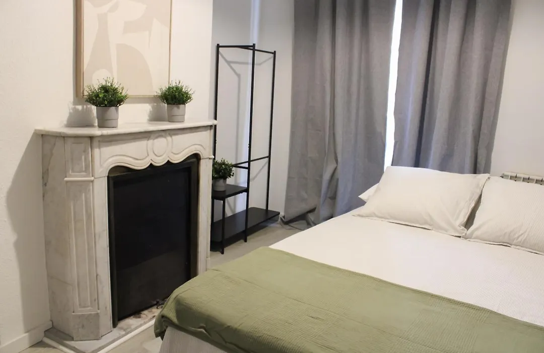 Matute Street, Private Rooms-1