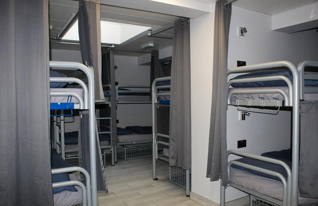 Abbey Court Hostel-1