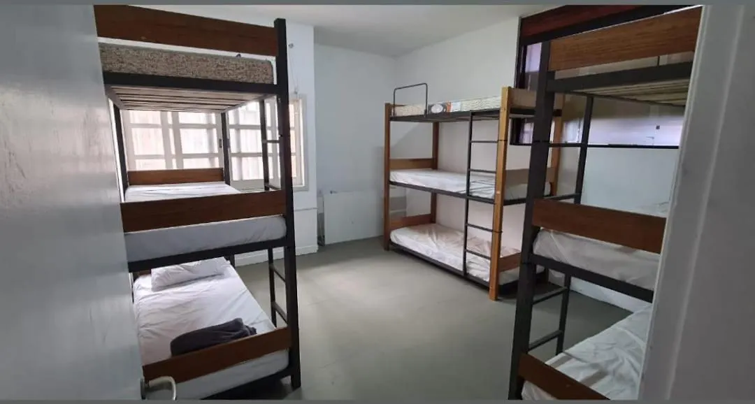 Hostel Praia 102-1