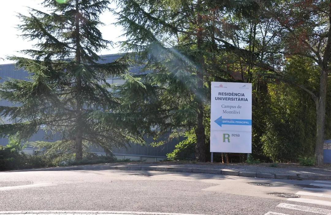 Residencia Universitaria Resa Campus de Montilivi-1
