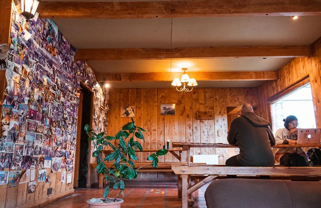 Periko'S Youth Hostel-1