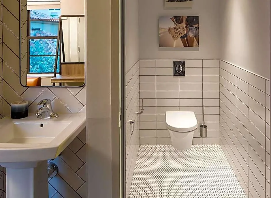 Hotel Rendale Miami Beach-1