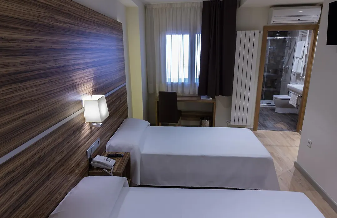 Hotel Novo Cándido-1