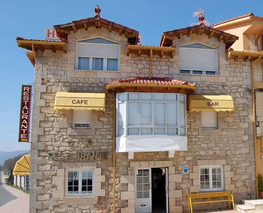 Hostal Monica-1