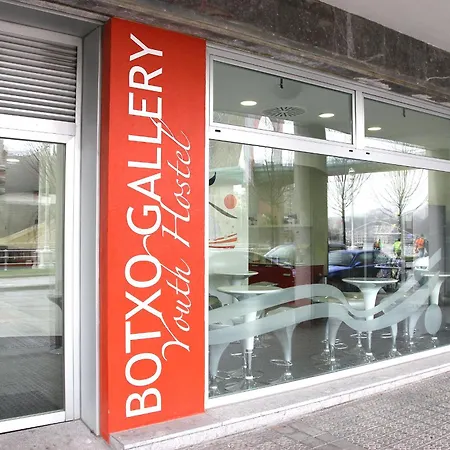 Botxo Gallery - Youth Hostel Bilbao-2