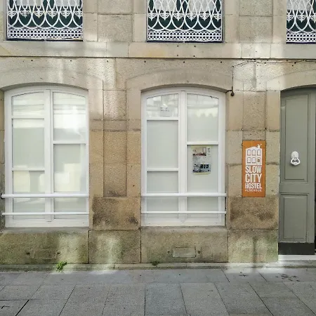 Slow City Hostel Pontevedra-3