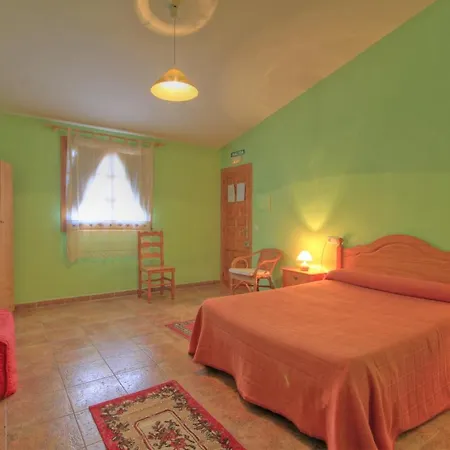 Albergue Barranc De La Serra-2