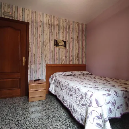 Hostal Plaza-2