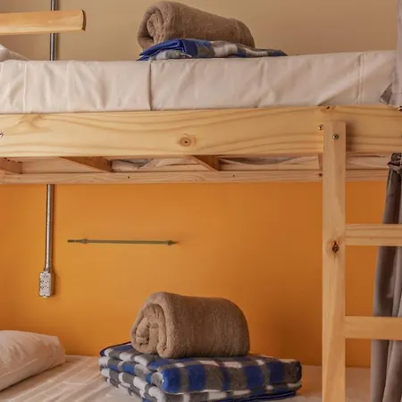 Hostel Cuarto-2