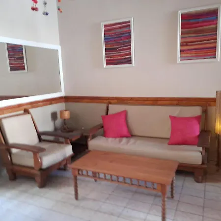 Ferienhaus Hostel Salta-3