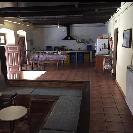 Albergue San Javier - Solo para peregrinos-2
