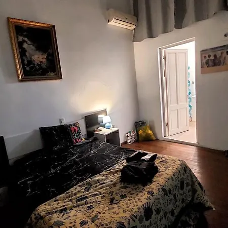 Montevideo Port Hostel-2