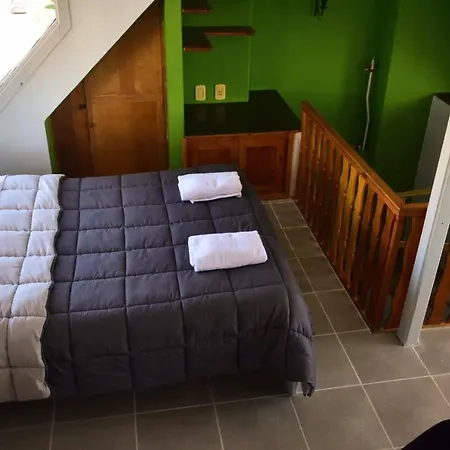 Cinerama Hostel-2