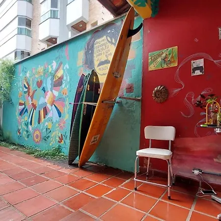 Hostel Trópico de Capricórnio - Itaguá-3