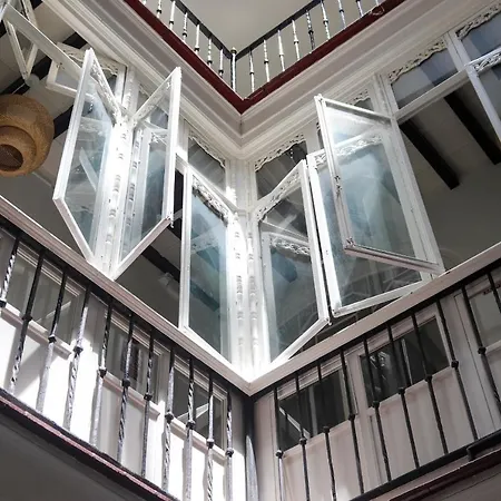 Hostel Ibarra By Bossh! Hotels-2