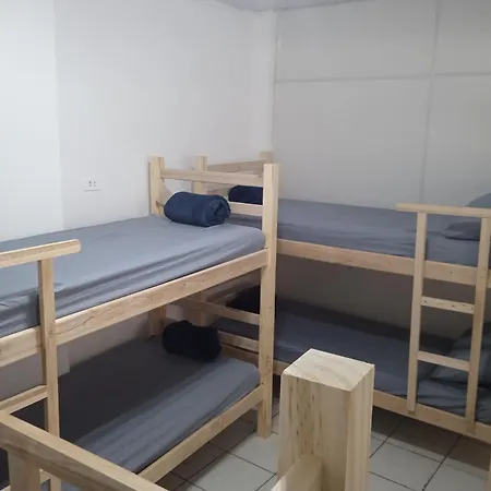 Hostel Da Vila-3