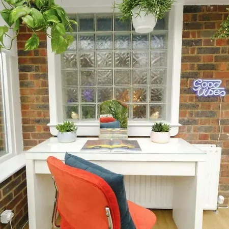 Wilson House - Camden-3