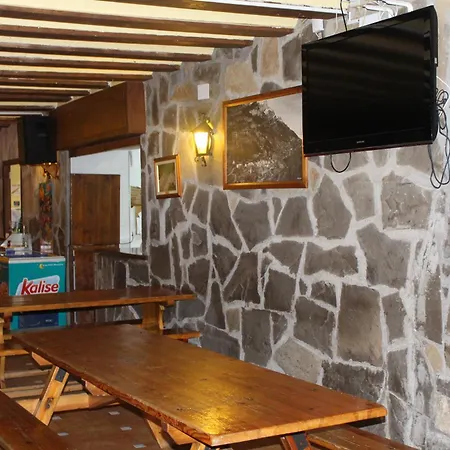 Albergue-Refugio Sargantana-3